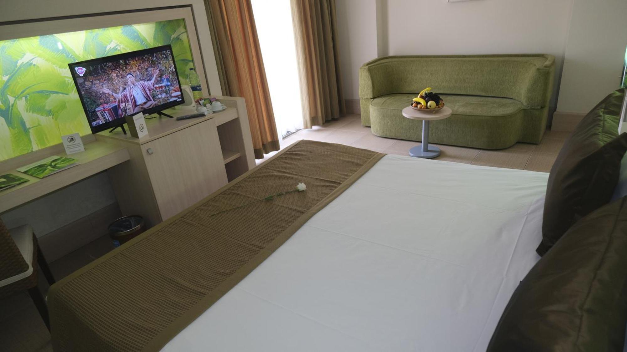Ambassador Hotel & Spa Antalya Exteriör bild