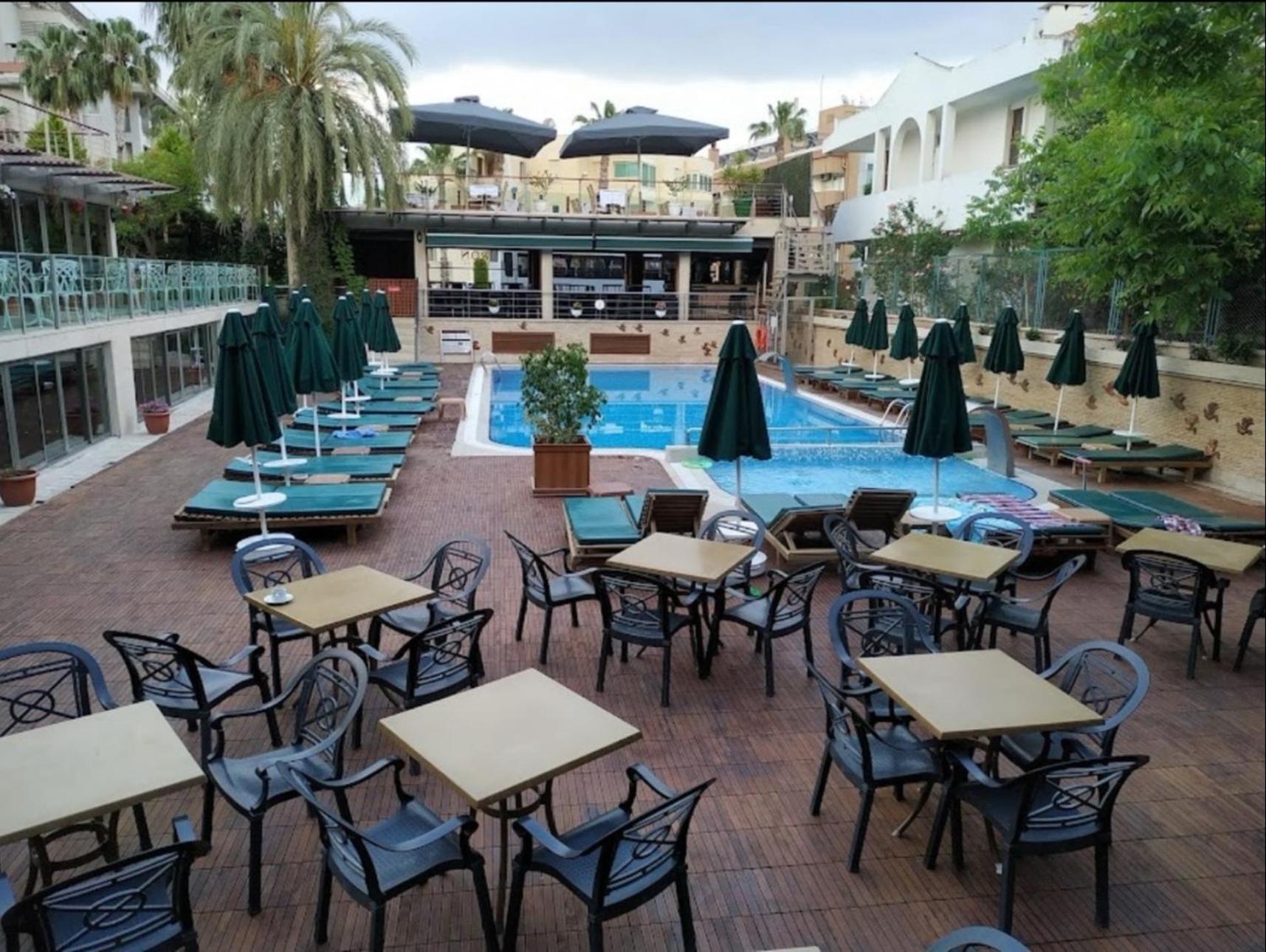 Ambassador Hotel & Spa Antalya Exteriör bild